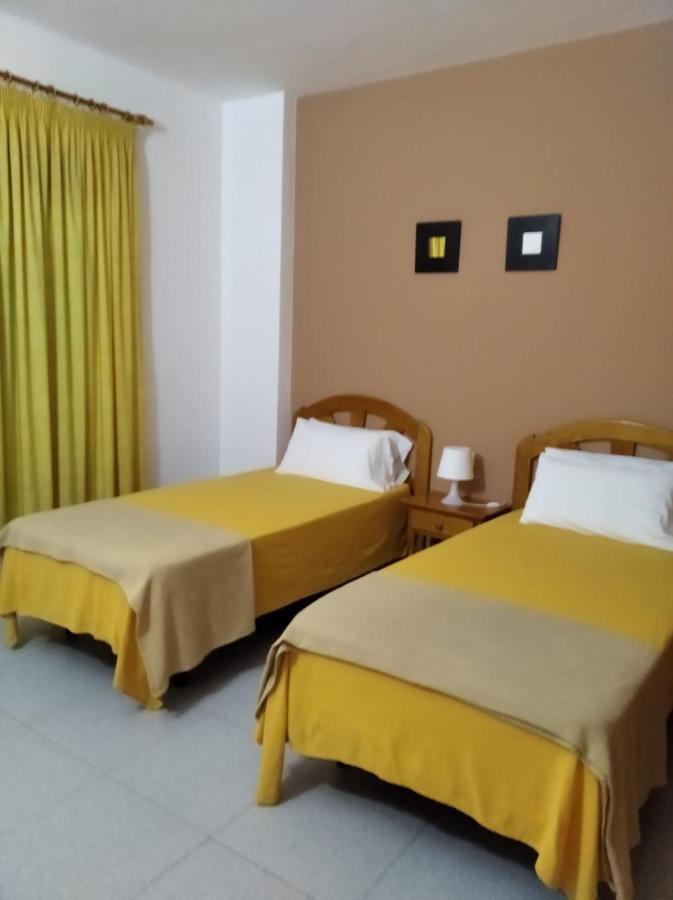 Apartamentos Martell Плая де Сантяго Екстериор снимка