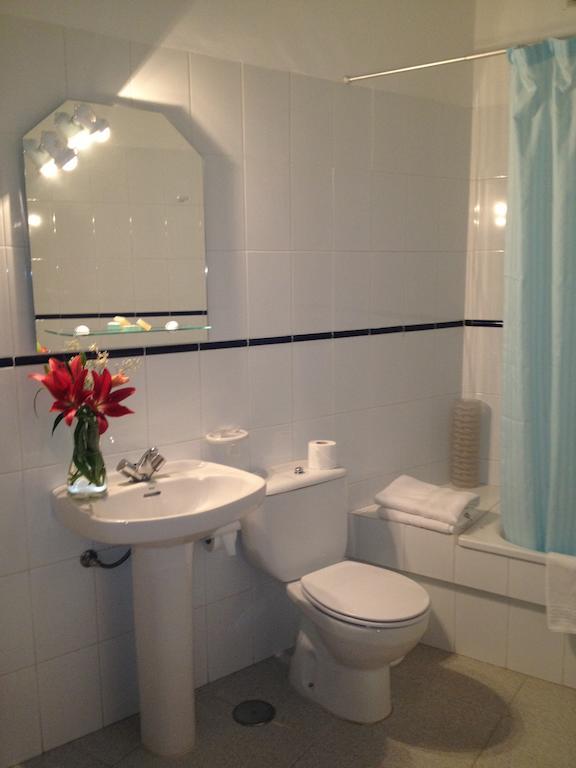 Apartamentos Martell Плая де Сантяго Екстериор снимка